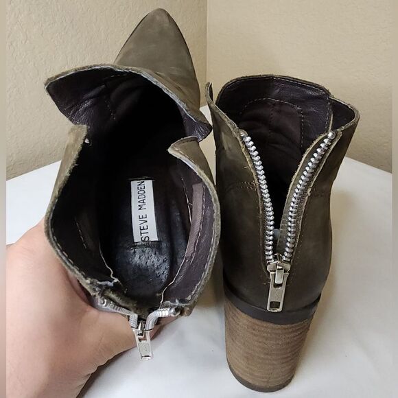 Steve Madden- Women’s Pawel Heeled Bootie in Olive Green Suede Zip Back, Size 8 - Picture 11 of 12